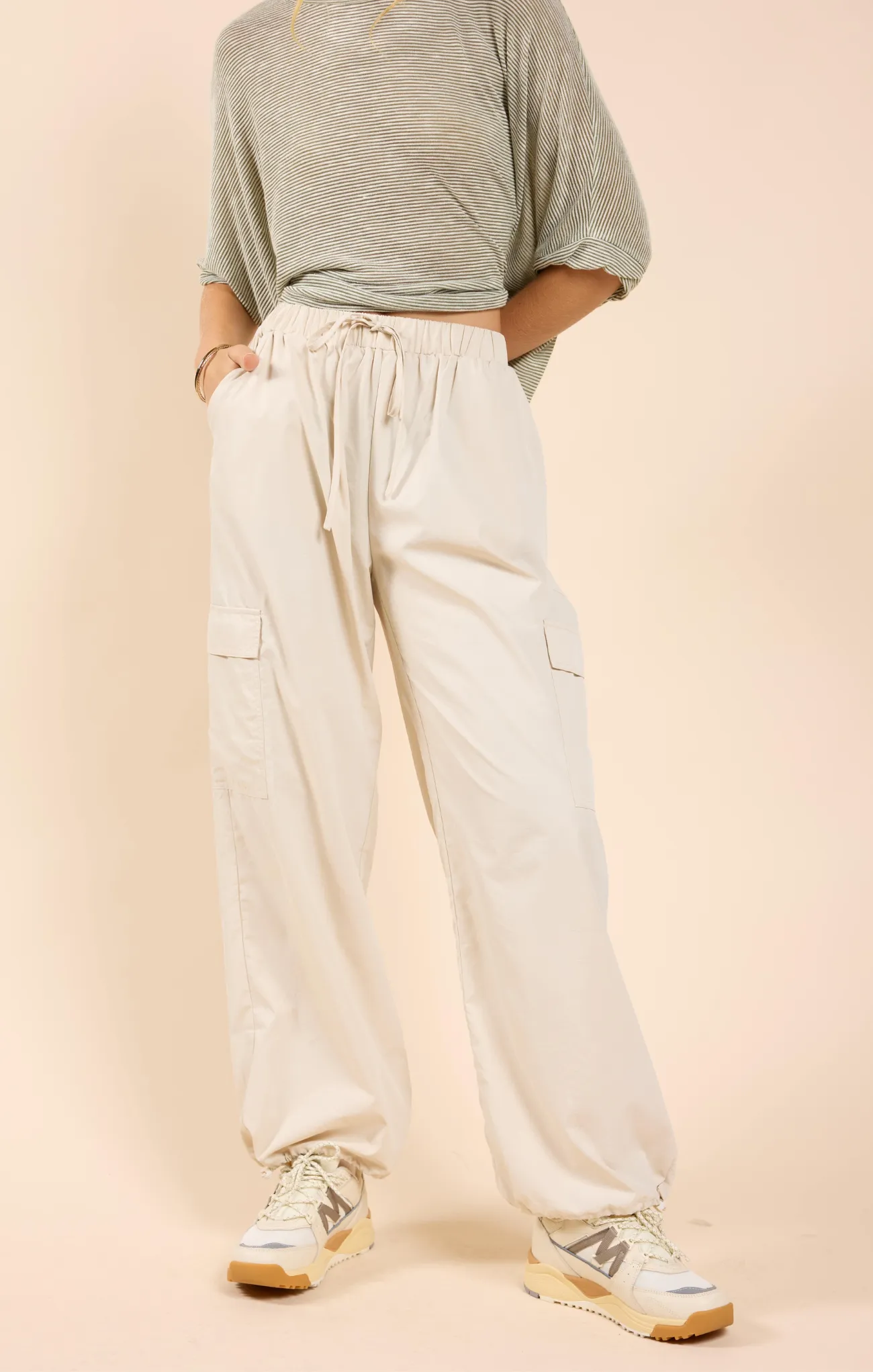 Airy Cargo Nylon Pants