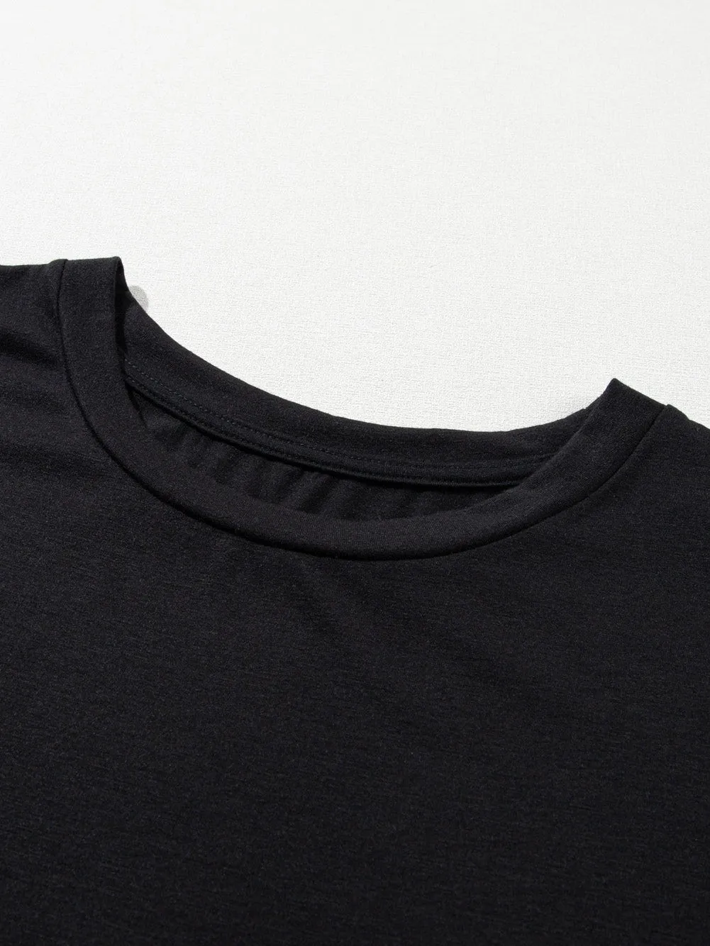 Black Round Neck Rolled Sleeve Plus Size T-shirt