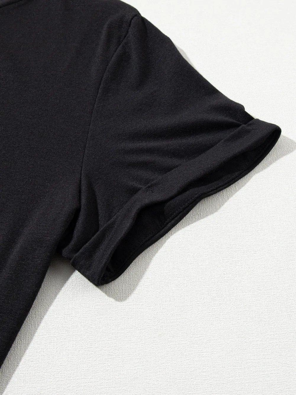 Black Round Neck Rolled Sleeve Plus Size T-shirt