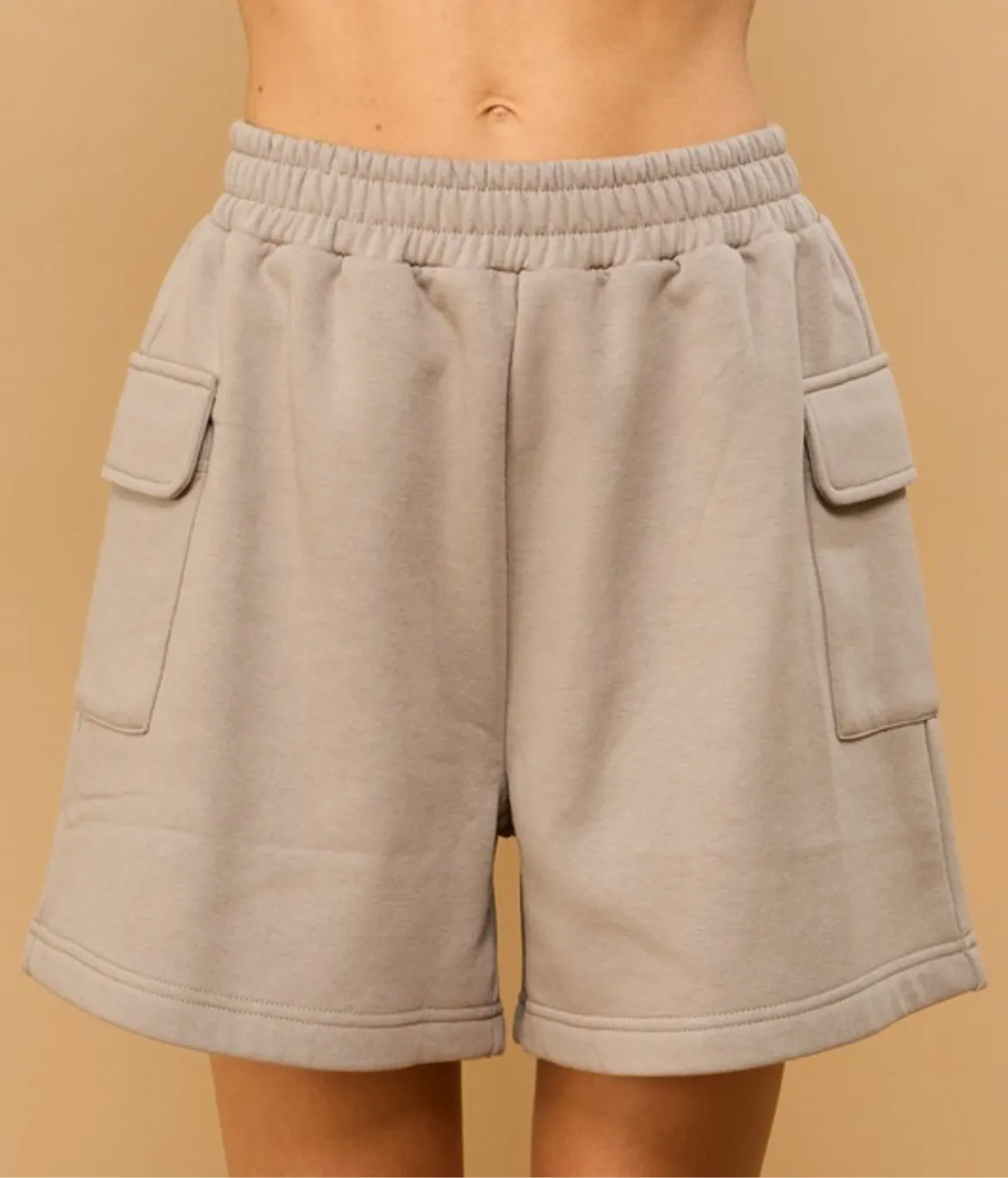 Boyfriend Cargo Shorts (CAFECITO)