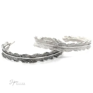 Detailed Feather Cuff