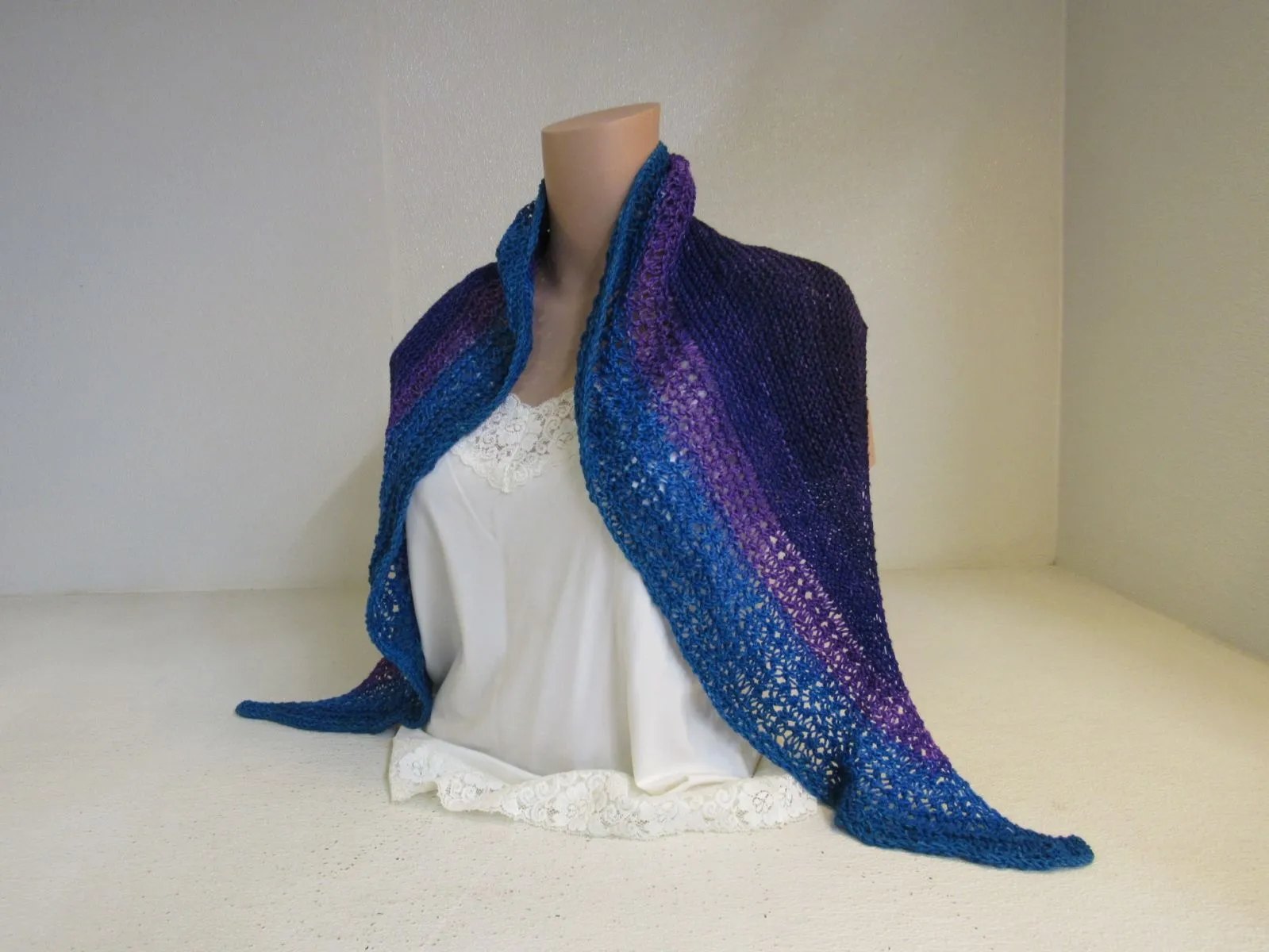 Handcrafted Shawl Purple Violet Teal Lots of Texture 100% Merino Female Adult -- New