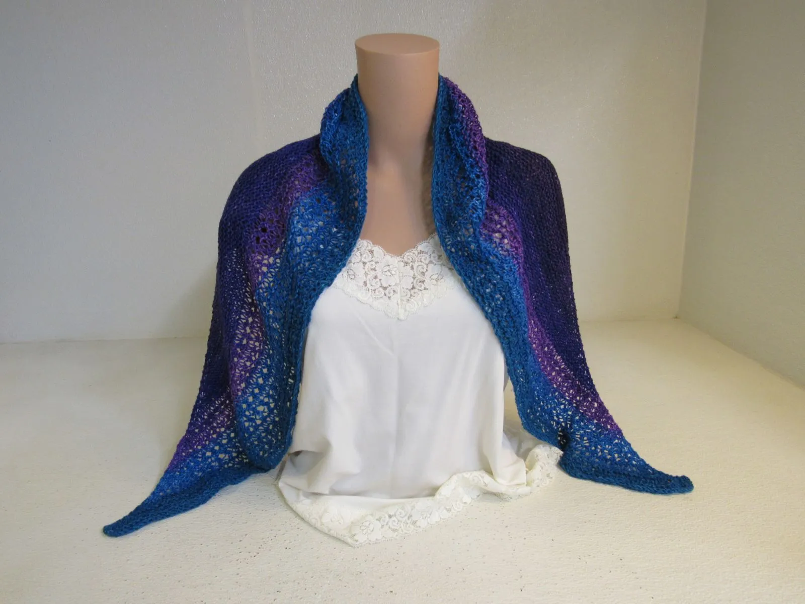 Handcrafted Shawl Purple Violet Teal Lots of Texture 100% Merino Female Adult -- New