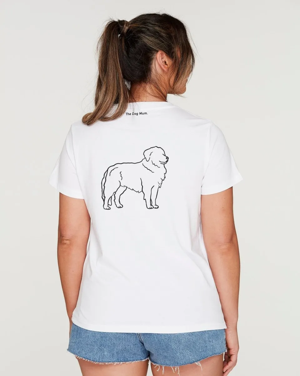 Maremma Sheepdog Mum Illustration: Classic T-Shirt