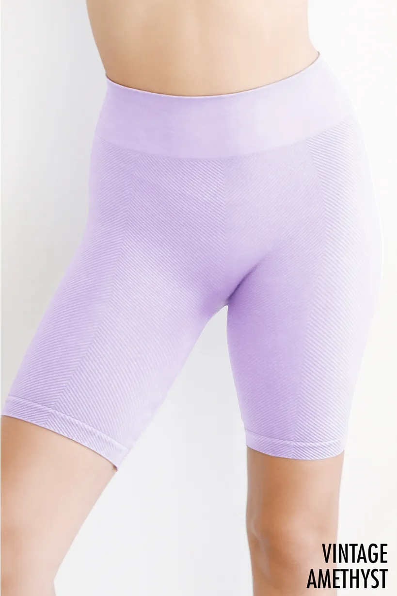 Nikibiki - Chevron Highwaist Biker Shorts