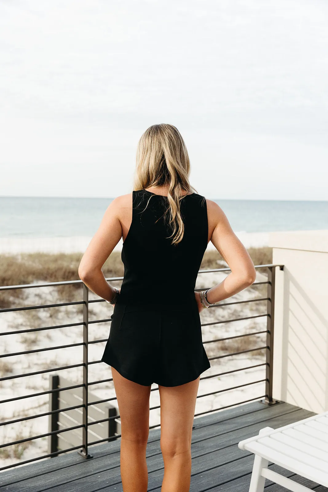 Take A Walk Shorts - Black